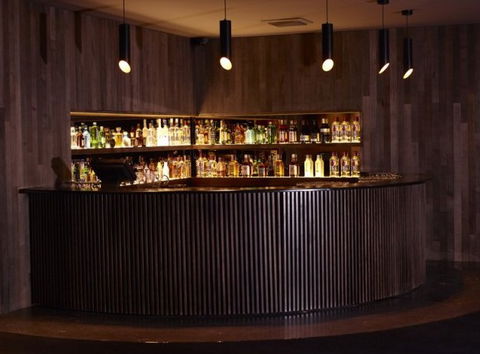 The Motel Nightclub - Accommodation Whitsundays 1