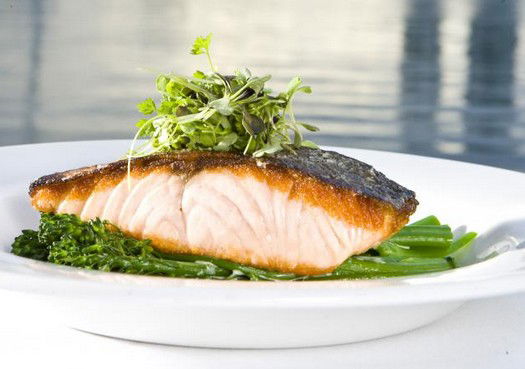 Main Beach QLD Accommodation Whitsundays