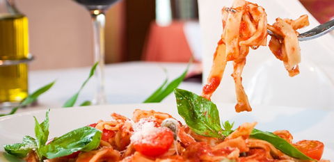 Camelot Gourmet Pizza - Accommodation Whitsundays 0