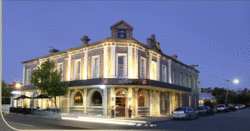 Seaview Tavern - Accommodation Whitsundays
