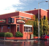 Welcome Stranger Hotel - Accommodation Whitsundays