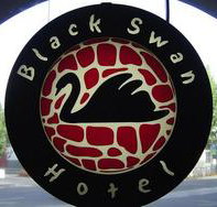Black Swan Hotel - Accommodation Whitsundays