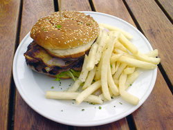 Petersham Inn - Accommodation Whitsundays 3