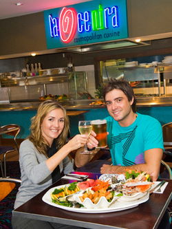 Vegas In Paradise - Accommodation Whitsundays 3