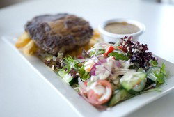 Henry Rous Tavern Hotel - Accommodation Whitsundays 1