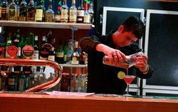 Alexanders Restaurant - Lord Forrest Hotel - Accommodation Whitsundays 2