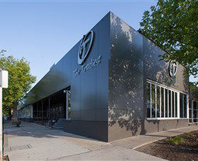 Canberra Tradesmen's Union Club - Accommodation Whitsundays 1