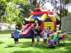 Pinjarra Race Club - Accommodation Whitsundays 1
