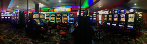 Surfers Paradise RSL - Accommodation Whitsundays 2