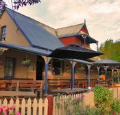 Royal Cricketers Arms - Accommodation Whitsundays