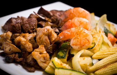 Kamikaze Teppanyaki - Accommodation Whitsundays 2