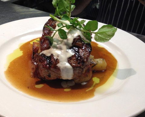 Olivo Restaurant - Accommodation Whitsundays 3