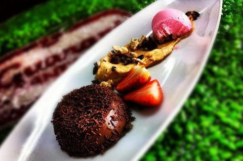 A Carne Churrascaria - Accommodation Whitsundays 2