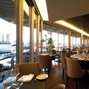 Glass Dining & Lounge Bar - Accommodation Whitsundays 0