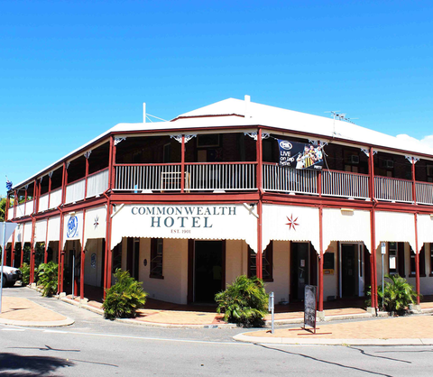 Commonwealth Hotel - Accommodation Whitsundays 2