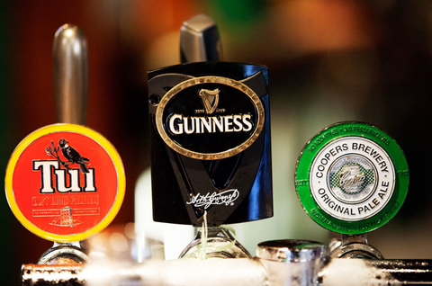 O'Malley's Irish Pub - Accommodation Whitsundays 3