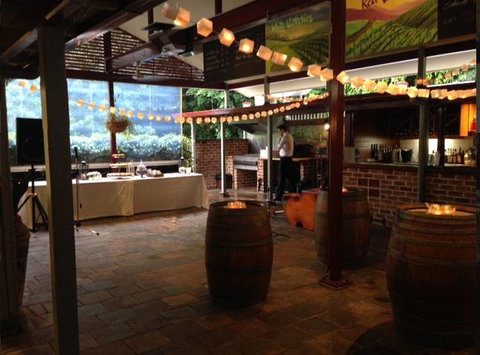 M Hotel - Accommodation Whitsundays 2