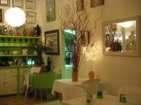 Garden Of Eating BYO Restaurant - Accommodation Whitsundays 1