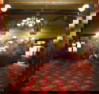 Free Tour of NSW Parliament - Accommodation Whitsundays