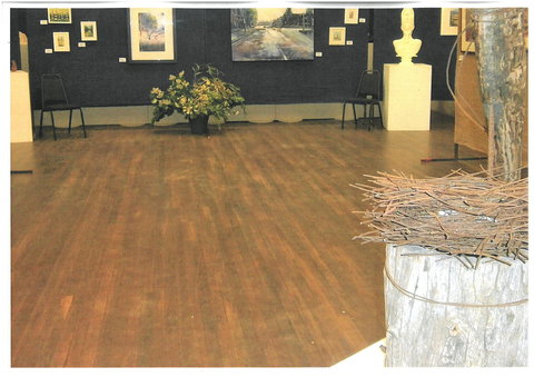 Art On The Range - Accommodation Whitsundays 1