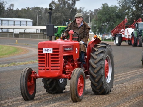 Forbes Show - Accommodation Whitsundays 2