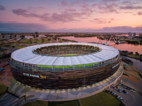 Geelong Cats V Collingwood - AFL Round 7 - Accommodation Whitsundays 2