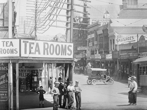 Perth: An Accidental History - Accommodation Whitsundays 0
