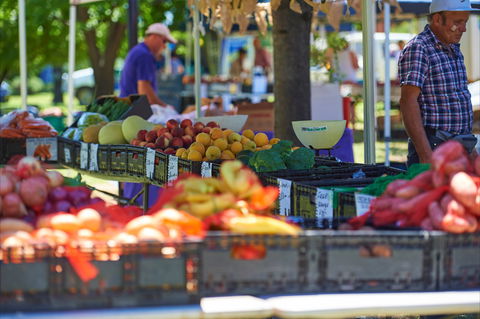 Riverina Producers Market - Accommodation Whitsundays 1