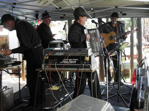 Festa Delle Salsicce (Festival Of The Sausage/ Griffith Salami Festival) - Accommodation Whitsundays 0