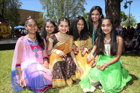 Griffith Spring Fest -  Multicultural Festival - Accommodation Whitsundays 2