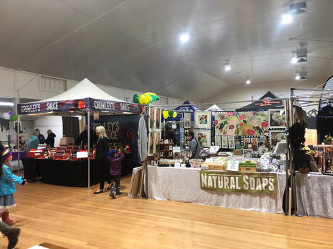 Riverina Field Days - Accommodation Whitsundays 2