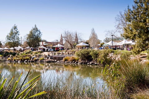 Wollundry Saturday Markets - Accommodation Whitsundays 0