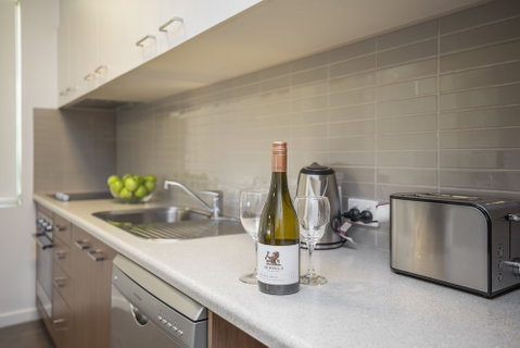 Quest Mawson Lakes - Accommodation Whitsundays 2