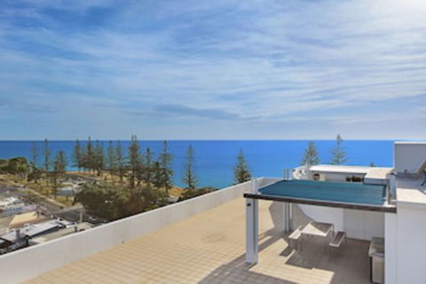 Scarborough Beach Resort - Accommodation Whitsundays 0