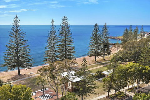 Scarborough Beach Resort - Accommodation Whitsundays 2
