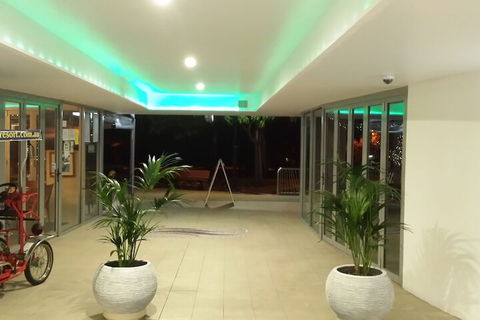 Scarborough Beach Resort - Accommodation Whitsundays 1
