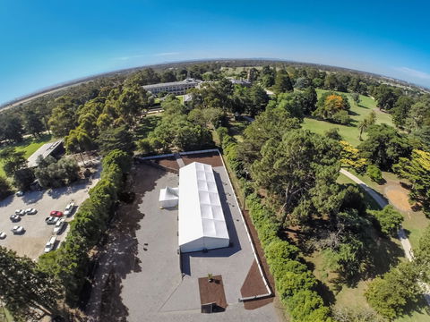 Lancemore Mansion Hotel Werribee Park - Accommodation Whitsundays 1