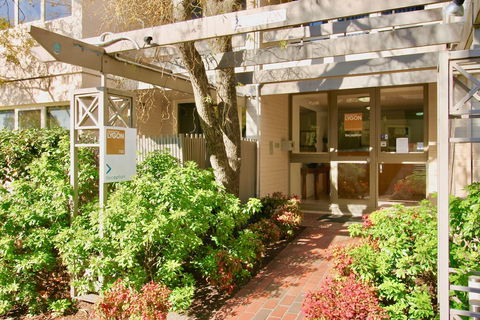 Apartments On Lygon - Accommodation Whitsundays 0