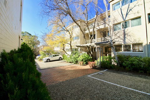Apartments On Lygon - Accommodation Whitsundays 5