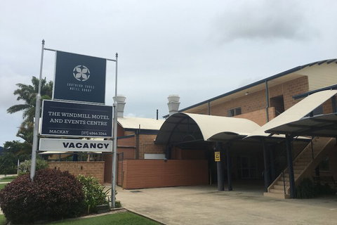 Windmill Motel And Events Centre - Accommodation Whitsundays 1