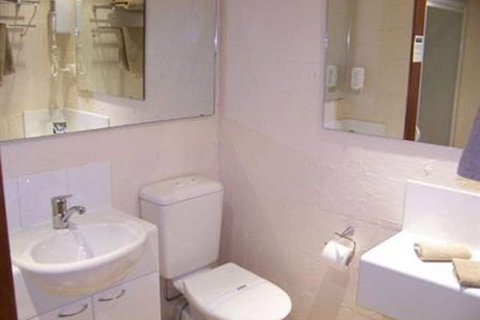 Balmoral On York - Accommodation Whitsundays 5