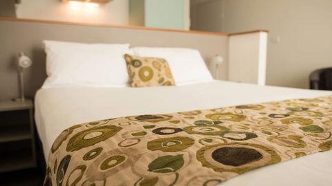 Adina Place Motel Apartments - Accommodation Whitsundays 4