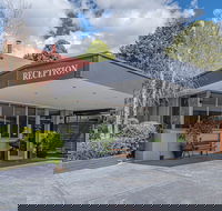 Cotswold Gardens - Accommodation Whitsundays