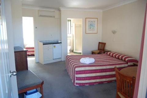 Elite Motor Inn - Accommodation Whitsundays 3