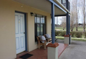 Elite Motor Inn - Accommodation Whitsundays 0