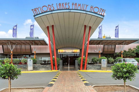 Quality Hotel Taylors Lakes - Accommodation Whitsundays 3