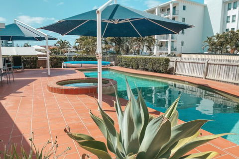 Bargara Blue Resort - Accommodation Whitsundays 1