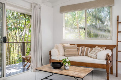 A PERFECT STAY - Allure - Accommodation Whitsundays 3