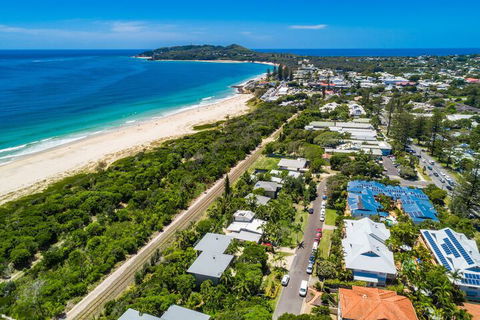 A PERFECT STAY - Allure - Accommodation Whitsundays 2