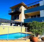 Caribbean Motel - Accommodation Whitsundays